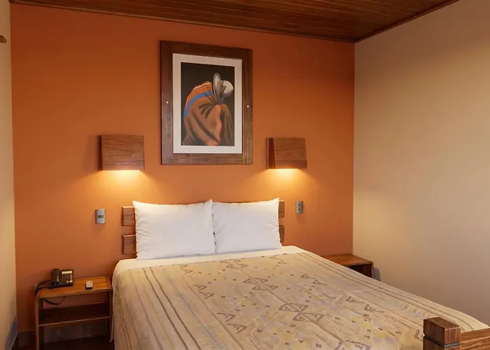 Machu Picchu Hotel *